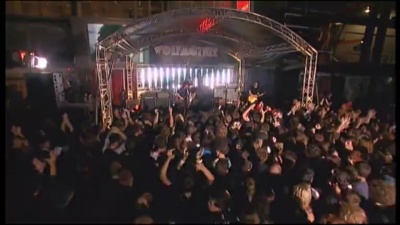 Wolfmother - Back Round
