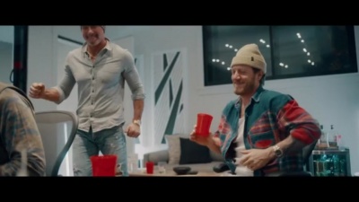 Tim McGraw、Tyler Hubbard - Undivided
