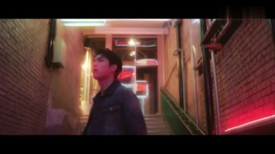 南优铉、Junoflo - Hold On Me