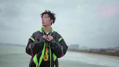 W8VES、阿达娃、直火帮Feezy - 红毛丹