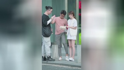 好听音乐 - 这个长得像汪峰的大叔家里应该养了很多小动物吧