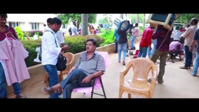 Nakul Abhyankar、Anurag Kulkarni - College Kumar
