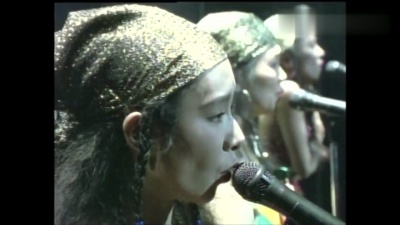 AMAZONS - 嘘泣きでCHEEK