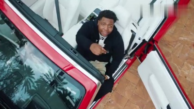 Gucci Mane、BIG30 - Shit Crazy
