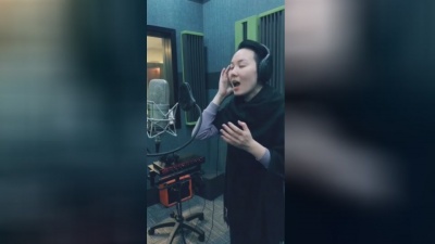 好听音乐 - 歌手英崽《突然好想你》