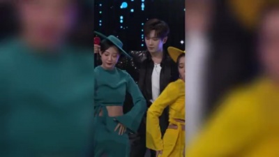 杨魏玲花、李汶翰、周艺轩、黄明昊(Justin)、丁泽仁、李权哲、金曲青春 - 莫妮卡