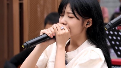 小柯、郝云、赖美云、最美中轴线 - 雨燕回正阳