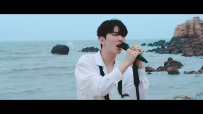 基贤 - Little Bit Of Love
