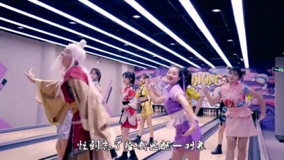 小钢炮、华子 - 月老很忙（两个大叔）