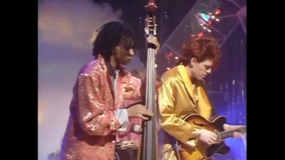 thompson twins - Lay Your Hands on Me
