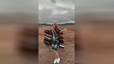 金玉熺 - 金小姐高原上严重缺氧状态下，居然还飚了两首原生态藏歌，哈哈