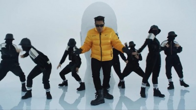 王嘉尔、CrazyBoy - Damn Girl