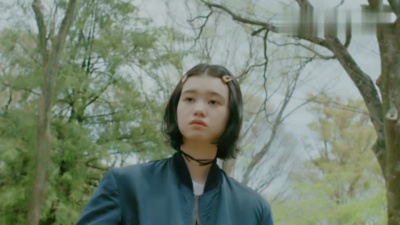 YeYe、BIM - 素っ頓狂