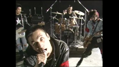THE BLUE HEARTS - リンダリンダ