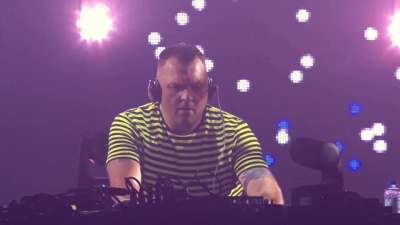 Top 40 DJ's - Hero