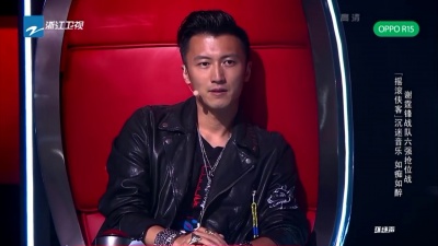 职业追星中心 - “醉拳式”演唱《有些事我们永远无法左右》，开口征服导师！