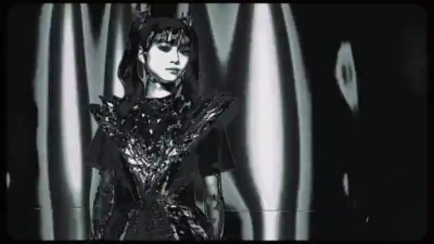 BABYMETAL - Divine Attack - 神撃 -