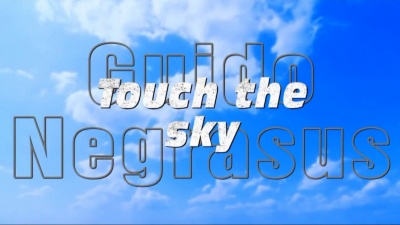 大学生视频精选 - Guido Negraszus touch the sky