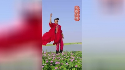 吃瓜鹅今日搬 - 致敬经典 唱一首老歌 朋友们会支持我吗！#经典 #老歌 #农村生活 #原创视频 #热门   @DOU+上热门 @主持人王为念 @于文华 @春雨Rain_