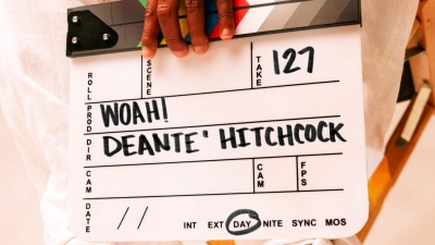 Deante' Hitchcock - Woah!