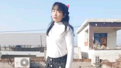 《淡雅清静》 - 一首，《最爱的妈妈》送给所有的妈妈，愿天下妈妈，身体健康，