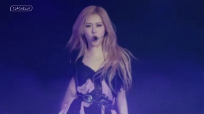 BLACKPINK - PINK VENOM