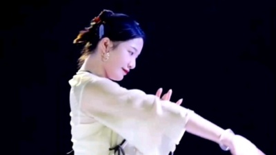 春水音画 - 视频制作分享《月光下的凤尾竹》