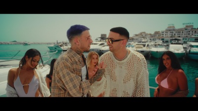 Maikel Delacalle、Justin Quiles - Hola