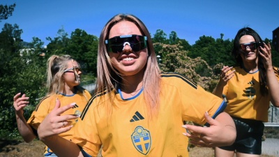 Lisa Ajax、Tone Sekelius、Lia Larsson - VI ÄR SVERIGE(VM-låt 2023)