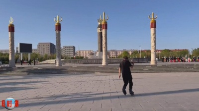 往日时光 - 轮滑晨练视频《Street People》往日时光