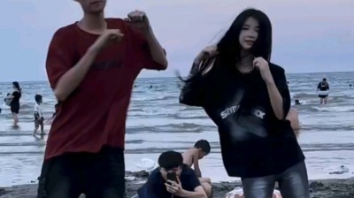 哥能哥涵哥凯 - 伤感