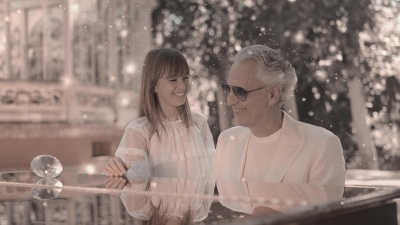 Andrea Bocelli、Matteo Bocelli、Virginia Bocelli - Let It Snow