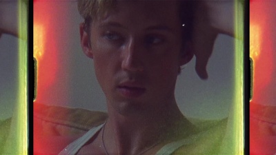 Troye Sivan - How To Stay With You