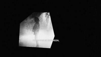 6LACK、BANKS - In Between
