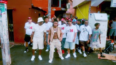 Huey V、Memphis Bleek - MO MONEY MO PROBLEMS
