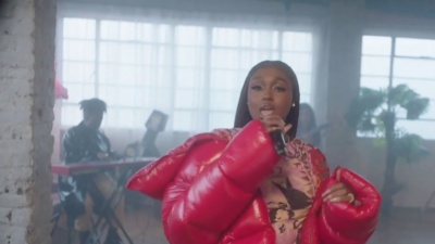 Tiana Major9 - Lucky