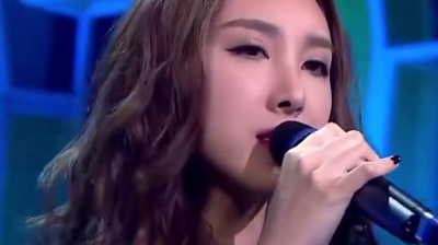 YouTube热门 - 许靖韵演唱梅艳芳经典《梦伴》，台风唱功真的厉害！