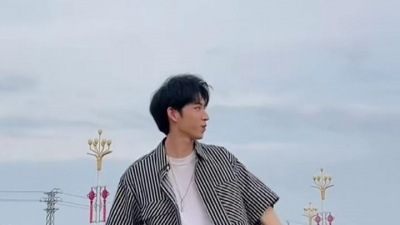 化个妆 - 今日份左顾右盼#fyp