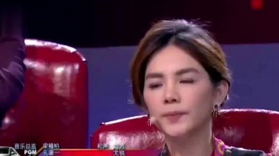 宫聆 - [Vietsub] Lắng nghe biển 听海 - La Trung Húc 罗中旭 ft. Quan Triết (?) | King Of Mask Singer China 2016