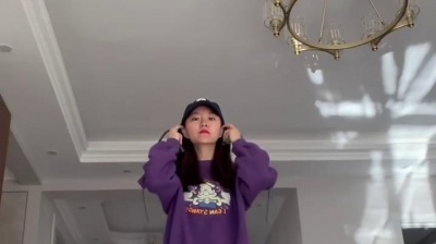 MIYA健身小仙女 - 跳绳音乐卡点：Cyka