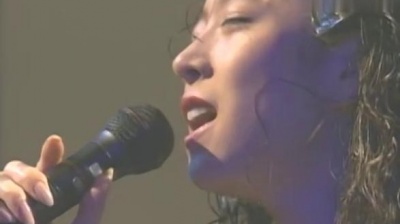 中森明菜 - 水に挿した花