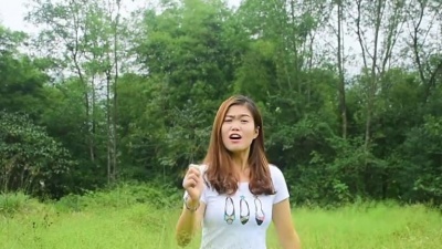 瑶瑶音乐汇 - 离婚夫妻孩子苦，二婚以后各偏心，朋友们《夫妻还是原配好》