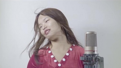 李新芳 - Loveyou阿哥MV