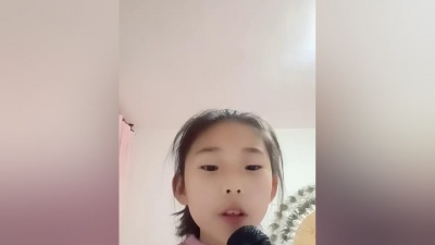 桔孑红了。 - 大树桩你有几岁