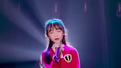 黑色葬礼 - 尹子璐清脆嗓音演唱《手心的太阳》声音很特别，很好听