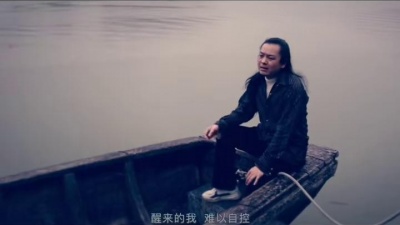 北念情书 - 醒来的我难以自控泪比雨滂沱，又把相逢寄托在那与你下个梦，希望你又穿着我最喜欢的红色#致敬平凡的你 #打call国民润滑油 #我就是人间ck ...