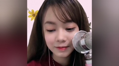 越南虎牙妹音乐55555 - 拥抱你离去越语版