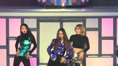 左先生的右小姐 - 函数日本演唱会 f(x) -Beautiful Stranger- Cash Me Out