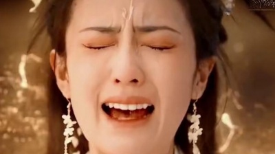 可怜的烟头 - 同样是和罗云熙对手戏，杨紫和白鹿的哭戏，你被谁打动了？