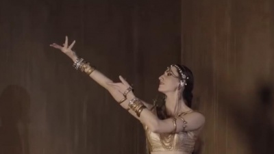 璀璨漫天 - 绝美的印度风融合舞蹈 舞者--Alisa Gurova